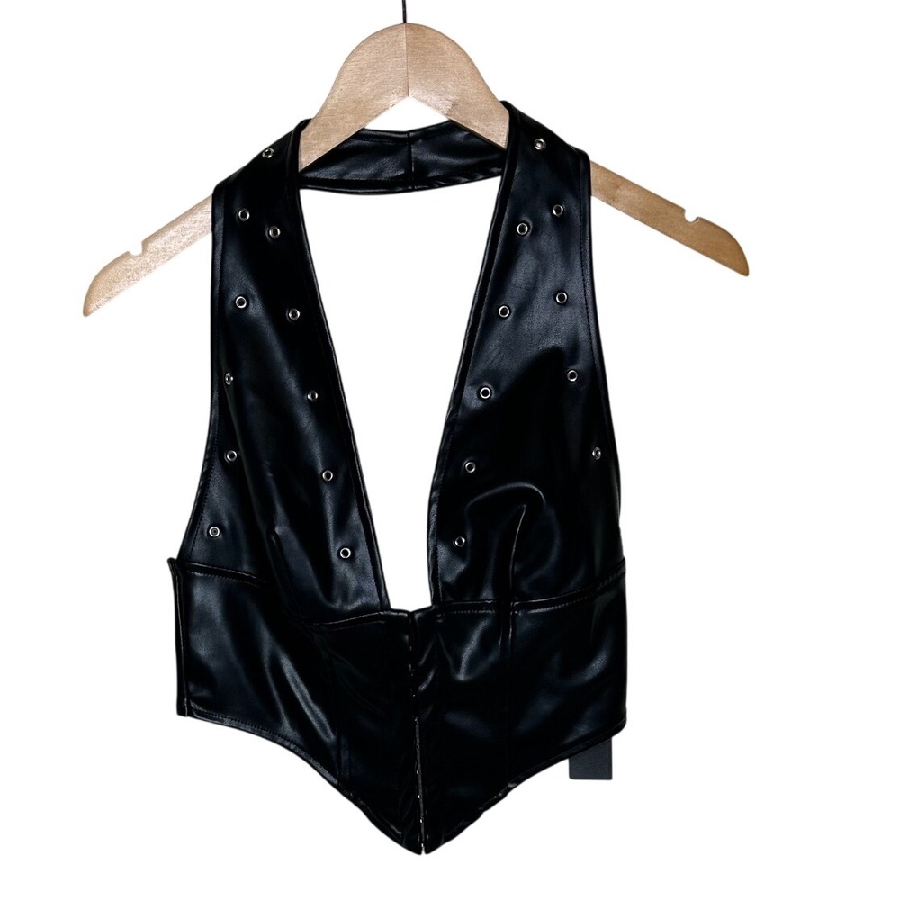 NWT Everly Rowe Faux Leather Studded Halter Corset Vest Top size Small Black